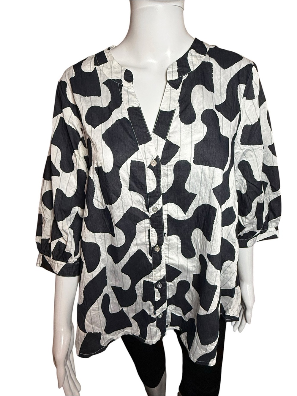 Regatta Petites Women’s Victor Harbour Navy Abstract Print Blouse Size 14 NWT